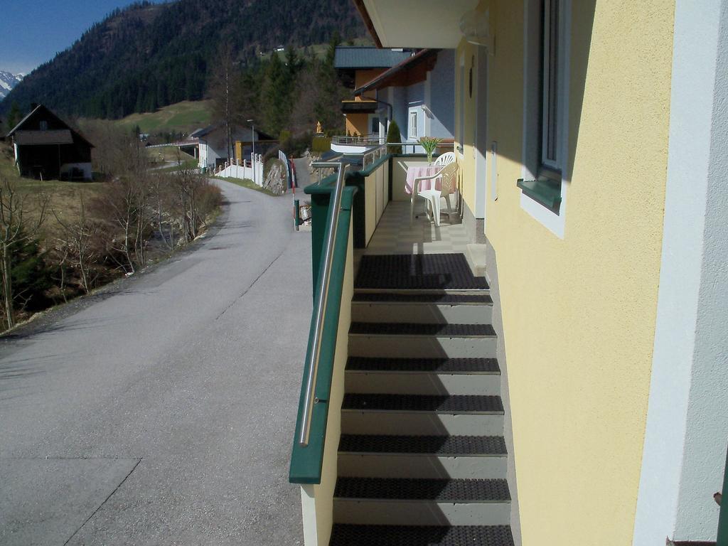 Haus Mary Leilighet Russbach am Pass Gschütt Eksteriør bilde